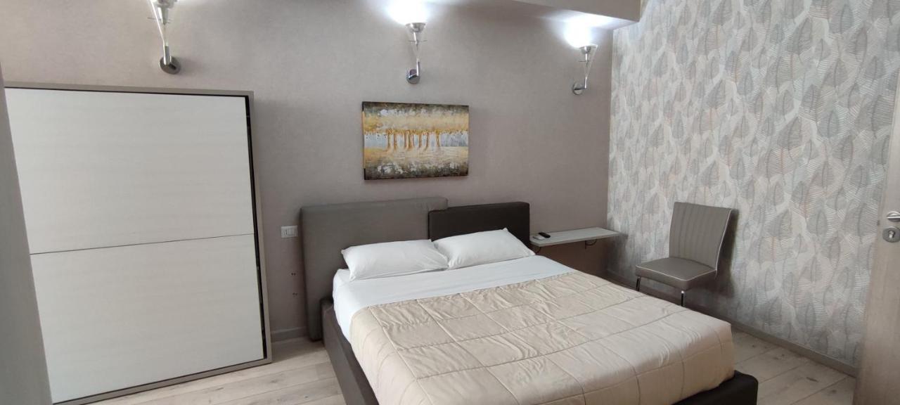 Отель Nitto House Бари Номер фото
